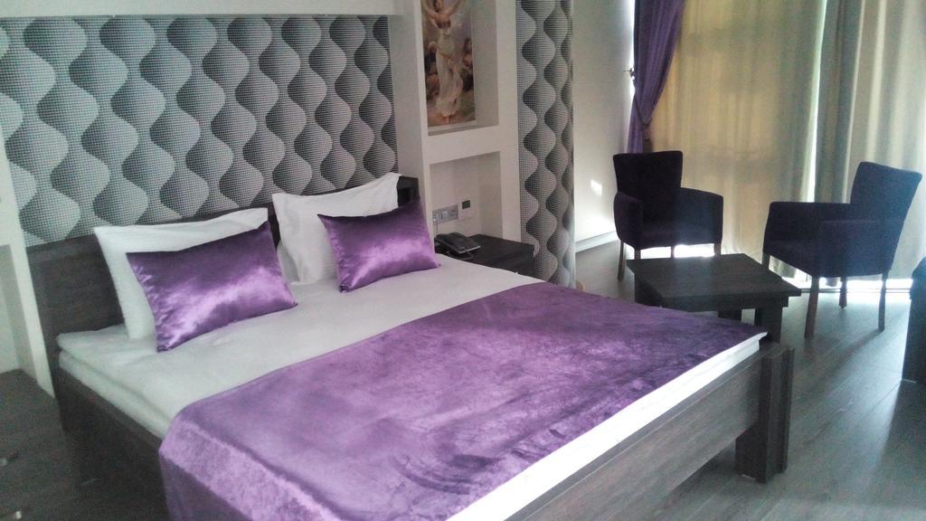 Rey Manes Hotel Salihli Chambre photo